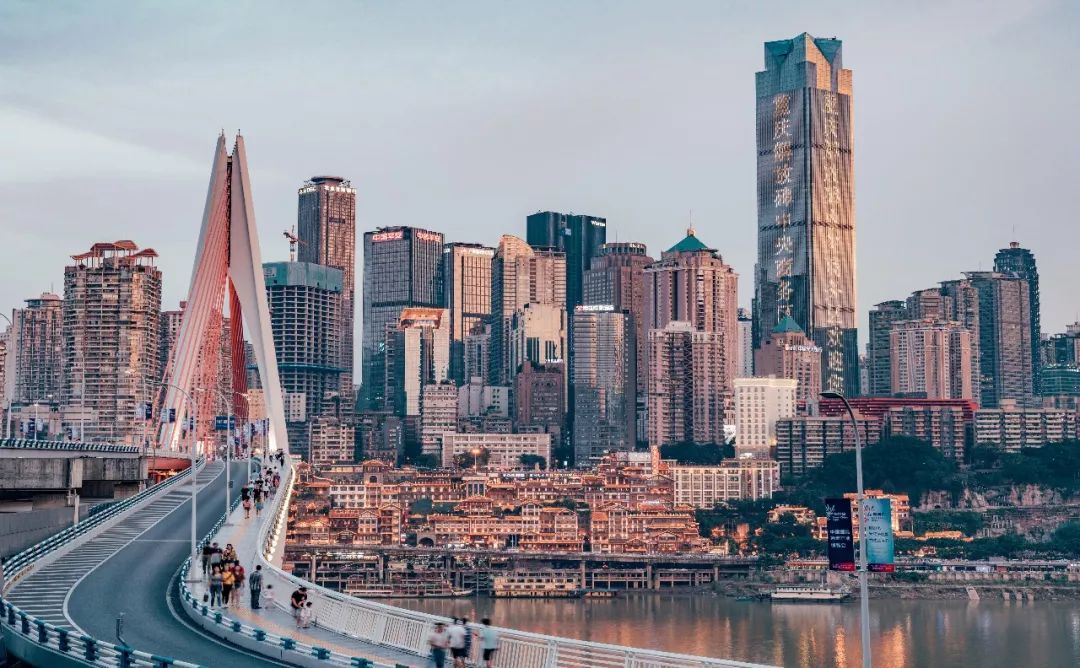 重庆，心跳加速的山城传奇魅力🏙️✨